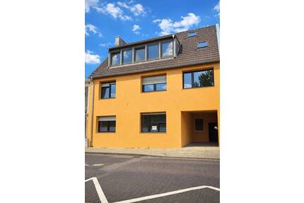 Ruhig gelegenes 4-Fam.-Haus mit Garten - Alsdorf Kellersberg