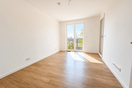 Wohnung zum Mieten in Berlin 1.561,56 € 60.06 m²