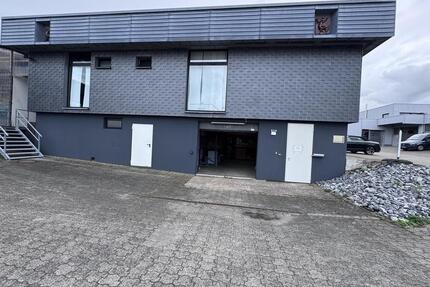 Gewerbehalle mit Rolltor in Seelscheid Gewerbegebiet - Neunkirchen-Seelscheid