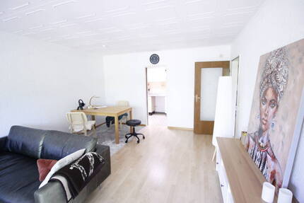 Nette, innenstadtnahe Zweizimmerwohnung mit Einzelgarage - Bad Säckingen