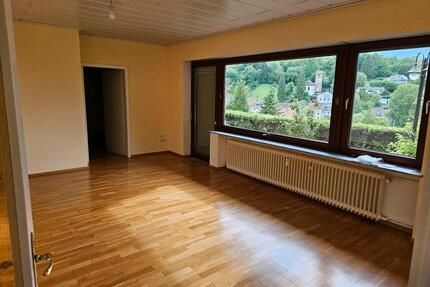 Traumhafte 2-ZKB-Wohnung mit Fernblick in Fechingen -von privat - Saarbrücken Brebach-Fechingen
