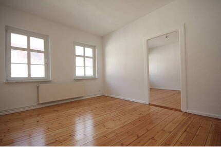 Wohnen im Altbautraum! Großzügige 2-Zimmer-Wohnung in Bahnhofsnähe - Wittenberge