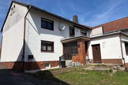 Haus zum Kaufen in Grebenhain 199.000,00 € 160 m²