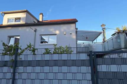 Wohnung zum Kaufen in Karlsruhe 669.000,00 € 156 m²
