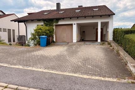 Attraktives Mehrfamilienhaus in Parsberg