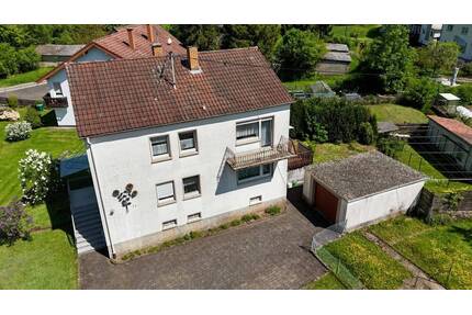 Einfamilienhaus auf großem Grundstück - Frankelbach