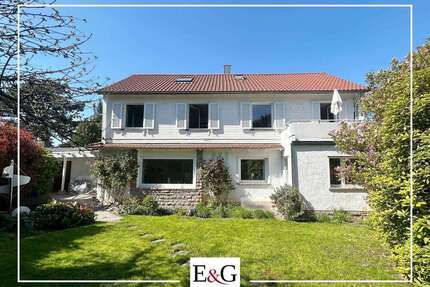 Haus zum Kaufen in Stuttgart 1.250.000,00 € 174.31 m²