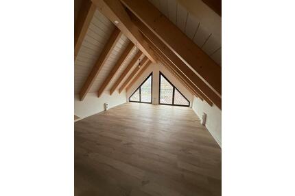 Dachgeschosswohnung mit sehr schöner Aussicht - Aalen