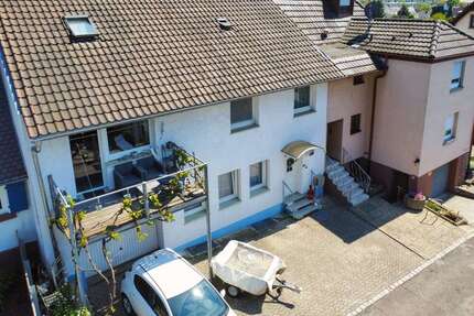 Haus zum Kaufen in LahrSchwarzwald 395.000,00 € 203 m² - Lahr/Schwarzwald