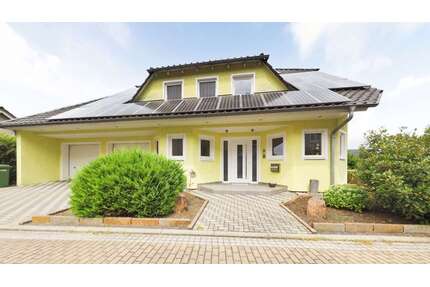 Haus zum Mieten in Sinsheim Waldangelloch 1.900,00 € 221.18 m² - Sinsheim / Waldangelloch