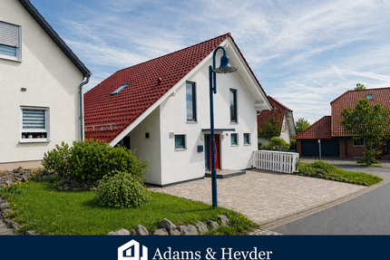 Haus zum Kaufen in Bad Emstal 449.000,00 € 147 m²