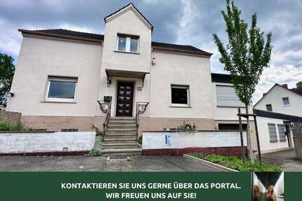 Haus zum Kaufen in Menden (Sauerland), 299.000,00 € 241.6 m²