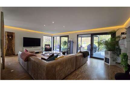 Haus zum Kaufen in Karlsruhe 1.625.000,00 € 228 m²