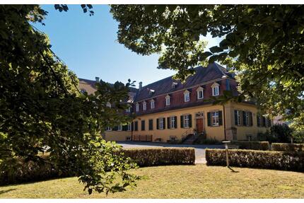 5 Zimmer Maisonette Wohnung im historischen Kutscherhaus - Schwaigern