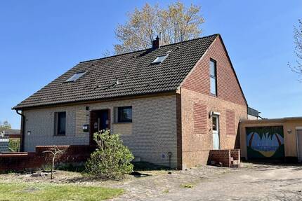 Einfamilienhaus in zentraler Lage von Wehrbleck