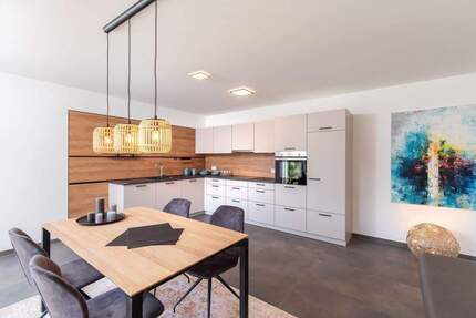 Barrierefreie 2-Zimmer-Neubau-Wohnung mit Terrasse und Garten - Ebermannstadt