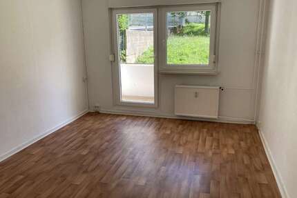 Wohnung zum Mieten in Gera 355,00 € 61.51 m²