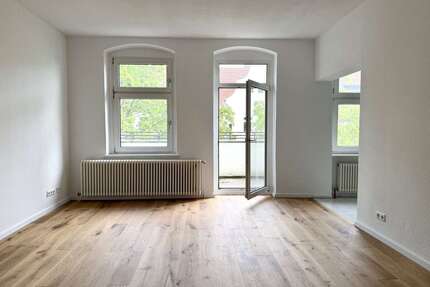 Wohnung zum Kaufen in Berlin 299.000,00 € 68.39 m²