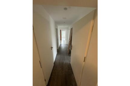 4,5 Zimmer Wohnung mit Balkon und Garten - Gaienhofen