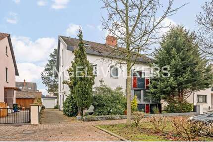 Haus zum Kaufen in Hockenheim 700.000,00 € 300 m²