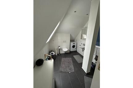 Schöne 3 Zimmer Wohnung Küche Bad in 59759 Arnsberg! Renoviert!