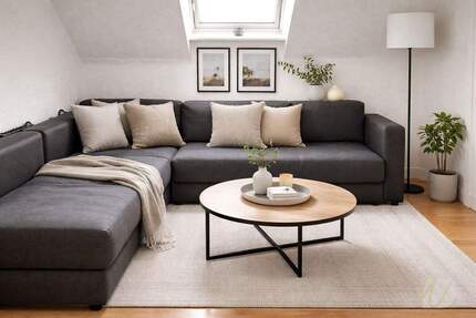 Perfekt für Familien: Großzügige 5-Zimmer-Dachgeschosswohnung (119 m²) mit GartennutzungStellplatz - Velbert Mitte