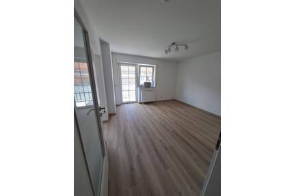 Erstbezug nach Sanierung 2 Zimmer Wohnung PAF 2 Minuten ins Zentrum - Pfaffenhofen Pfaffenhofen a d Ilm