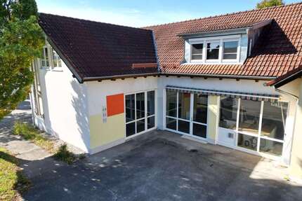 Haus zum Kaufen in Waal 419.980,00 € 354 m²