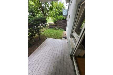 Charmante Erdgeschosswohnung mit Gartenanteil in Landsberg