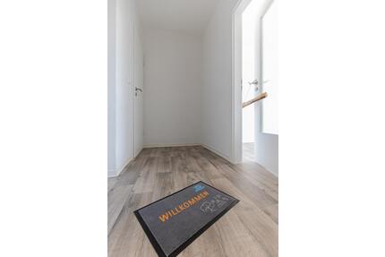 Hell und freundlich! Moderne 2-Raum-Wohnung zu vermieten. - Schönebeck (Elbe)