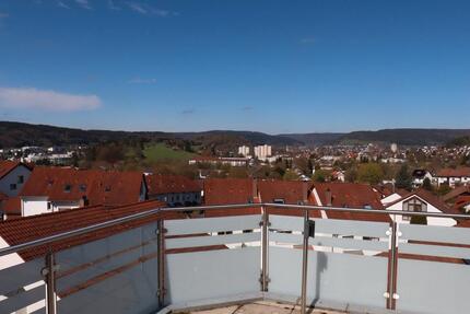 Renovierte Penthouse-Wohnung mit Blick über Tuttlingen