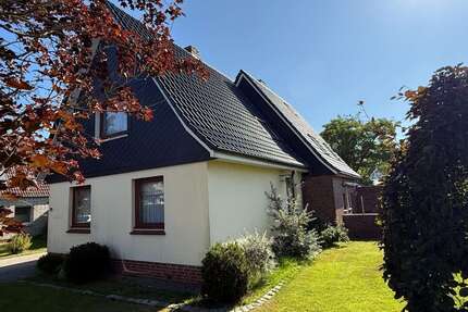 Haus zum Kaufen in Cuxhaven 249.000,00 € 147 m²