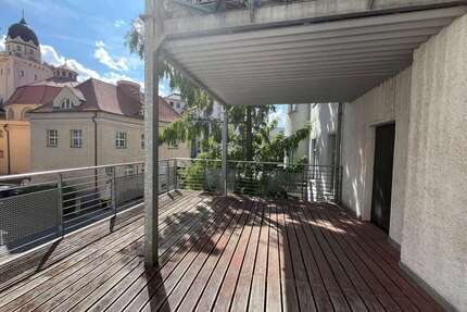 Wohnung zum Mieten in Halle (Saale) 1.800,00 € 195 m²