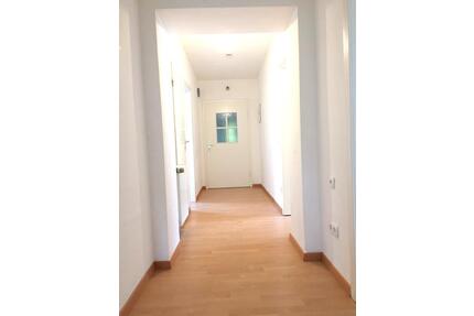 Wohlfühlen auf 3,5 Zi. - hell, schön, mit Wohnküche - Wetter (Ruhr)