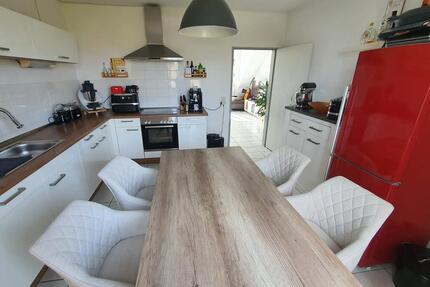 Großzügige 2-Zi-Whg mit hellem Entree, Stellplatz & Gartenmitben. - Dortmund Brackel