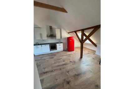 Helle Dachgeschosswohnung Mettmann Zentrum