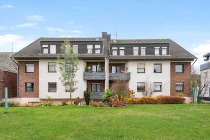 Haus zum Kaufen in Dormagen 2.374.000,00 € 1020 m²