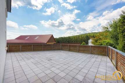 Haus zum Kaufen in Schwandorf 649.000,00 € 311.39 m²