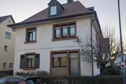 Charmantes Ein- Zweifamilienhaus in attraktiver Lage in Weinheim