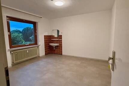 Witten-Bommern: 1 Zimmer mit 15m² als Büro, Hobby- oder Abstellraum