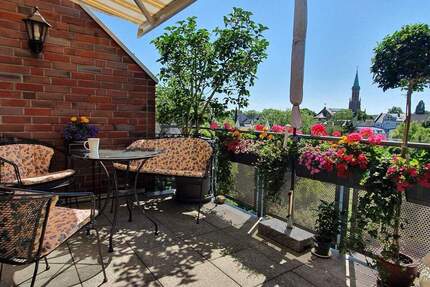 MG-Rheydt: Citynah, ruhig, mit 2 Balkonen, Tiefgarage, Aufzug - Mönchengladbach