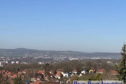 Stilvolle Dachgeschosswohnung in Toplage im Göttinger Ostviertel mit unverbaubarem Ausblick - Göttingen