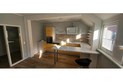 Attraktive 3-Zimmer-DG-Wohnung mit Garage nahe Soester Innenstadt