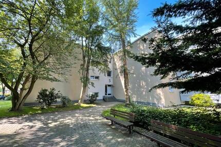 Da kommt man gern Heim. günstige 1,5-Zimmer-Single-Wohnung (WBS erforderlich*) - Dortmund Eving