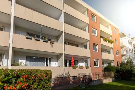 Wohnung zum Mieten in Bremerhaven 625,00 € 87.49 m²