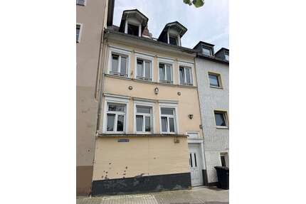 Haus zum Kaufen in Koblenz 149.000,00 € 120 m²