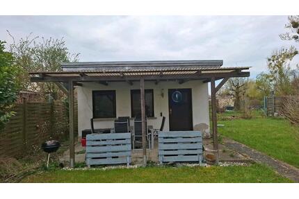 Grüner Rückzugsort auf 450 m² am Güstrowertor - Schwerin Neumühle