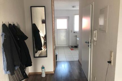 Gepflegte 1,5-Zimmer-Wohnung mit Balkon, Stellplatz & Keller - Worms