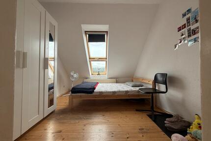 3 Room Apartment in Dessau-Rosslau (Viewing ab 25th Mai möglich) - Dessau-Roßlau Brambach