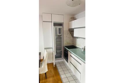 Schöne 2-Zimmer-Wohnung mit Garage in Magdeburg-Stadtfeld